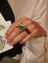 画像をギャラリービューアに読み込む, DECO MAXI BAGUETTE トパーズ エナメル リング