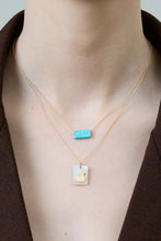 画像をギャラリービューアに読み込む, 石鹸のターコイズネックレス
