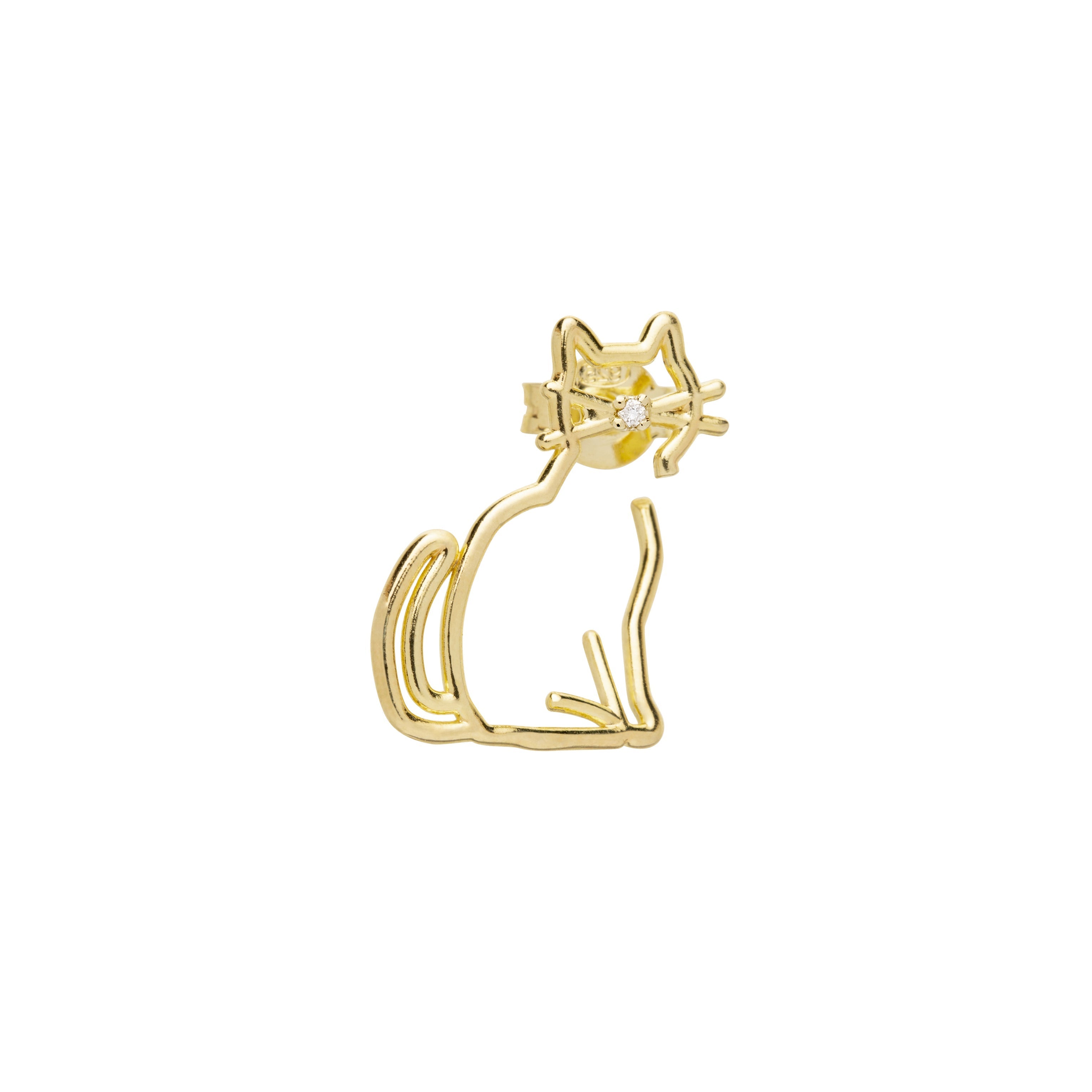 猫の金のピアス