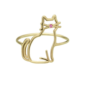 ピンクサファイアのついた猫の金の指輪